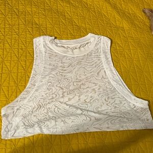 Lululemon crop tank